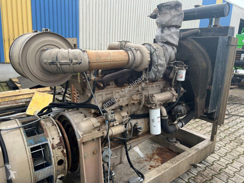 آلة لمواقع البناء Cummins NT 855 G4 / M7B 315...
