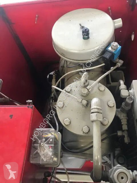 Entreprenørmaskiner EcoAir SVA 22B 15 kW 2000 L...