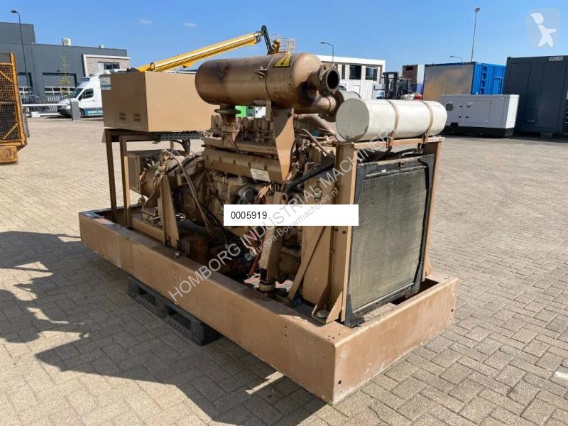 آلة لمواقع البناء Renault Leroy Somer 100 kVA...
