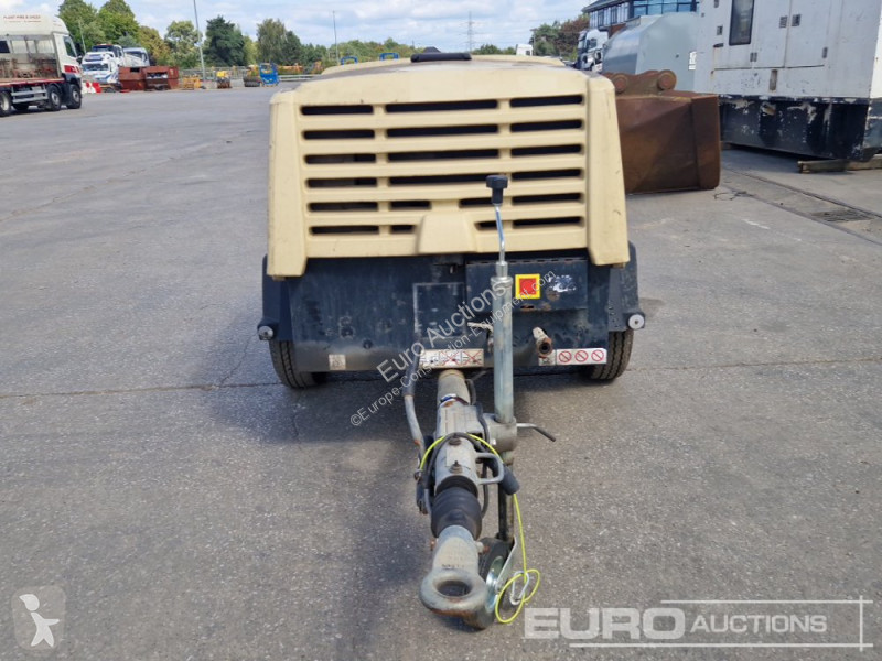Materiaal voor de bouw Doosan 726E+