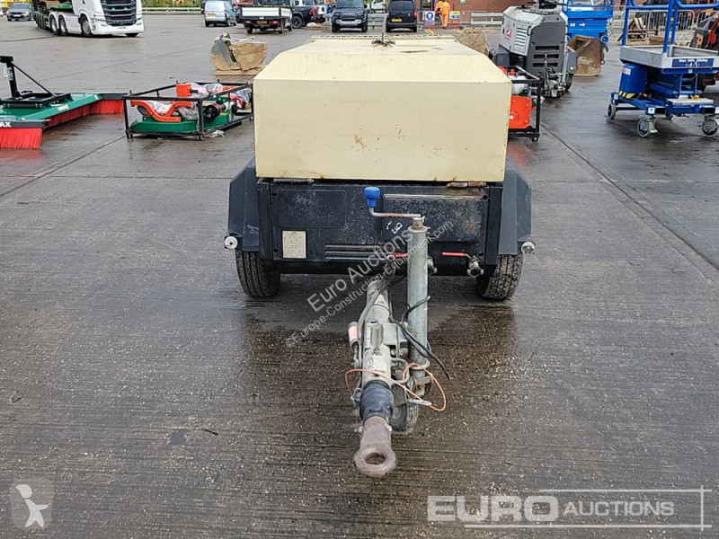 Stavební vybavení Doosan 7/41 125CFM
