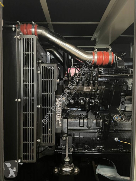 Stavebný stroj Cummins 6BTAA5.9-G2 - 155 kVA...