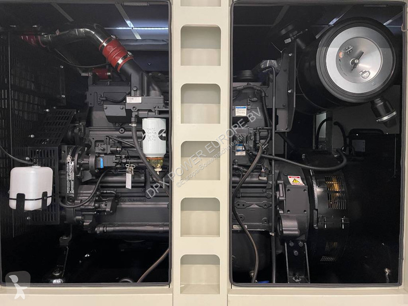 Stavebný stroj Cummins QSNT-G3 - 440 kVA...