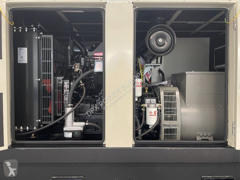 Stavebný stroj Cummins 4BTA3.9-G11 - 88 kVA...