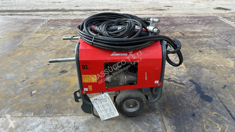 Stavební vybavení Wacker Neuson HPU8