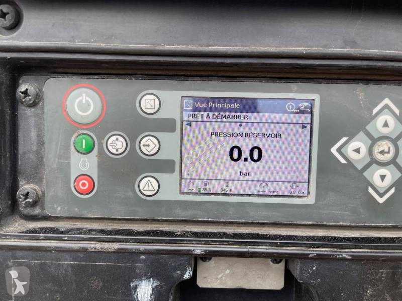 Stavebný stroj Atlas Copco XAVS186 ST4