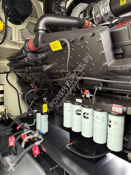 Stavebný stroj Cummins KTA50-G3 - 1375 kVA...