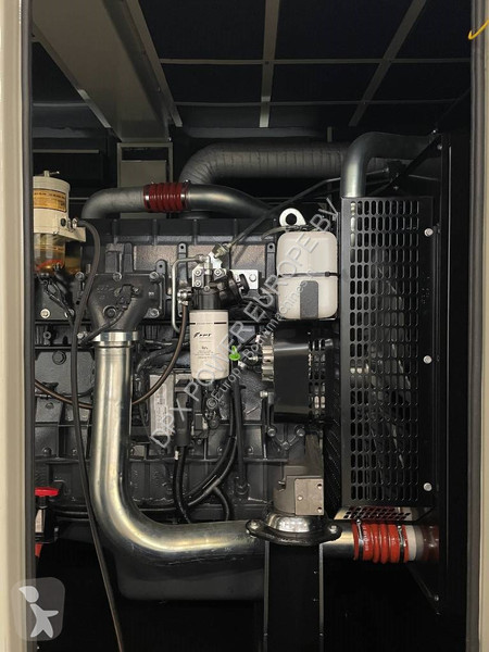 Stavebný stroj Iveco CR9TE8 - 330 kVA Generator...