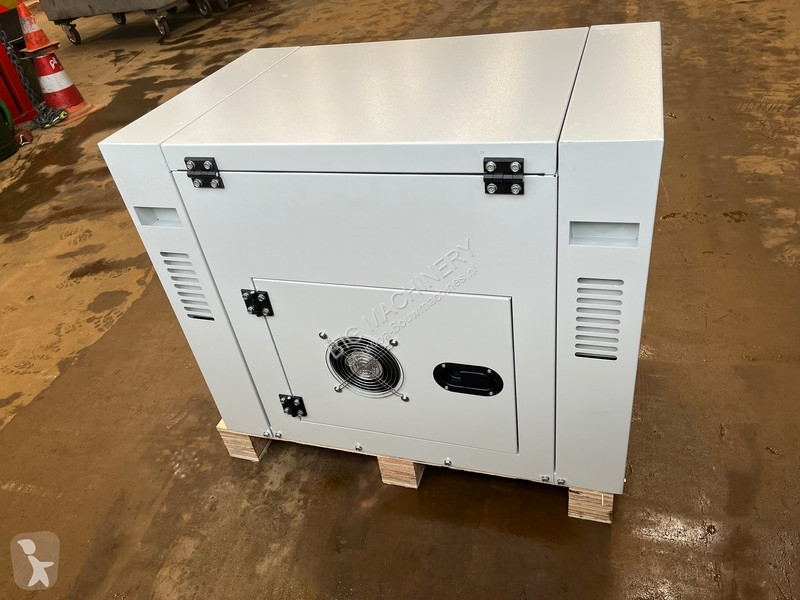 Stavebný stroj  PLD12000SE 10 kVA silent generator