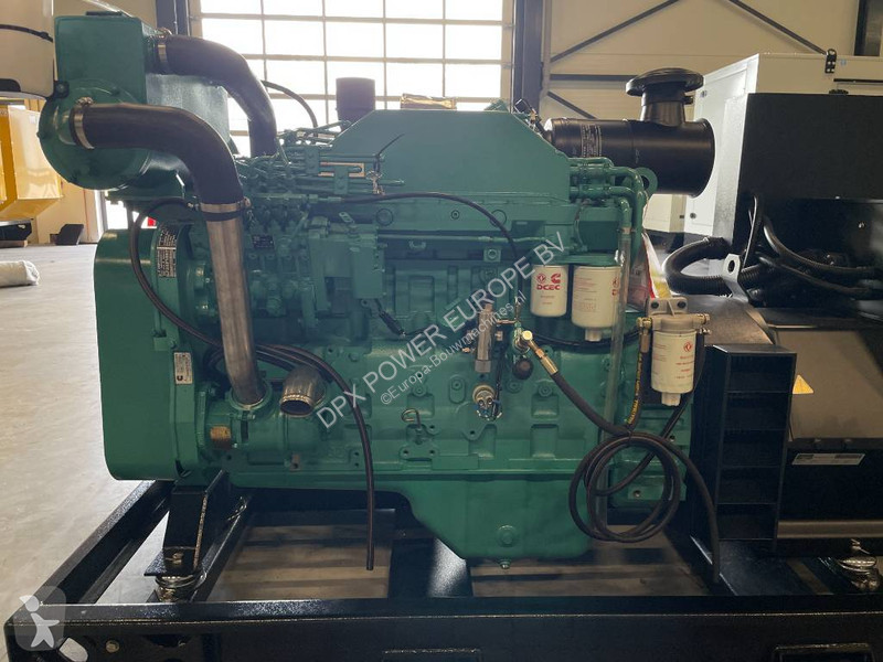 Stavebný stroj Cummins 6CTA8.3-GM155 - 180 kVA...