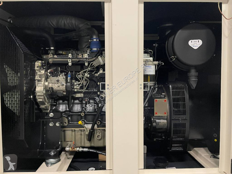 Stavebný stroj Perkins 1106A-70TA - 220 kVA...