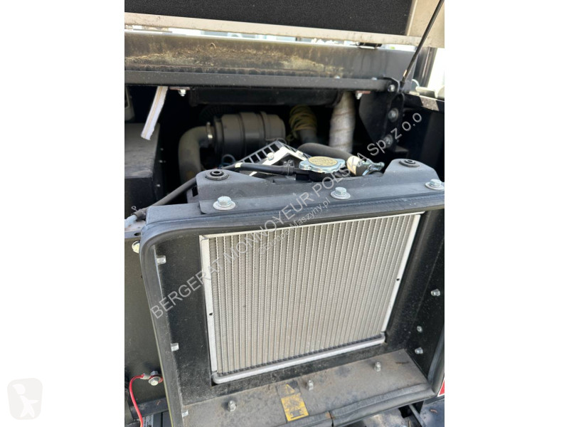 Будівельне обладнання Generac V20