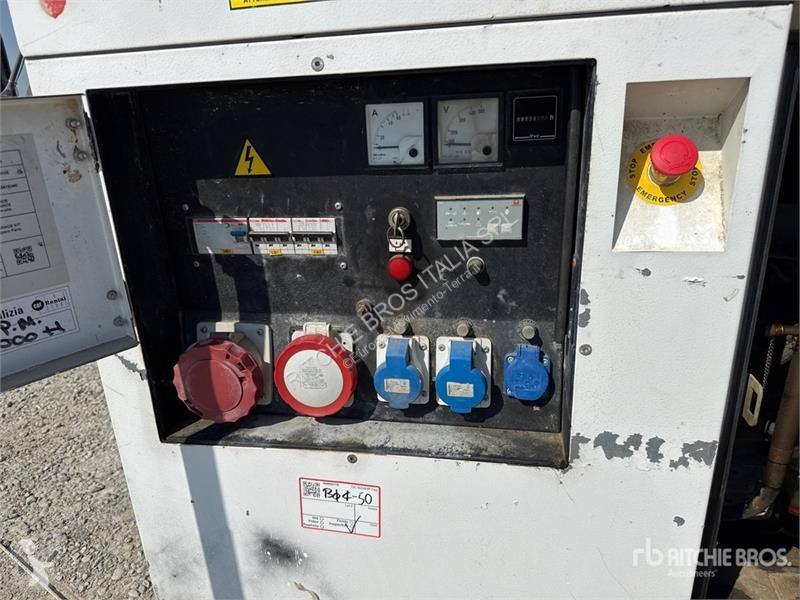 آلة لمواقع البناء Pramac GSW35 30.5 kVA...