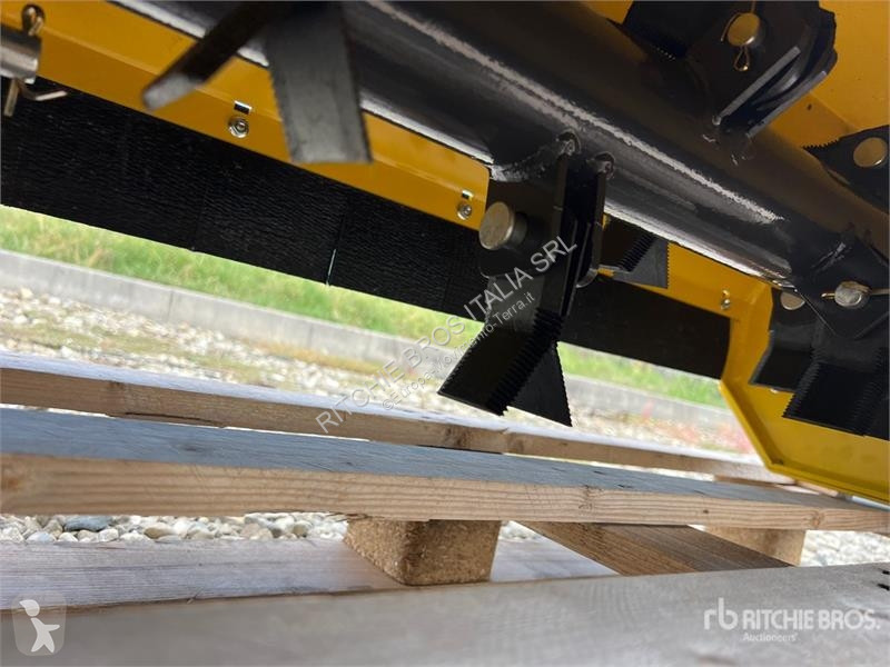 Materiaal voor de bouw  Lancini KM.1000...