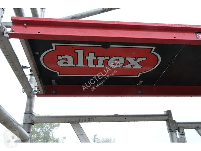 آلة لمواقع البناء Altrex