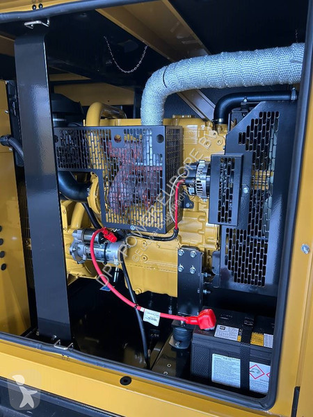 آلة لمواقع البناء Caterpillar DE88E0 - 88 kVA...