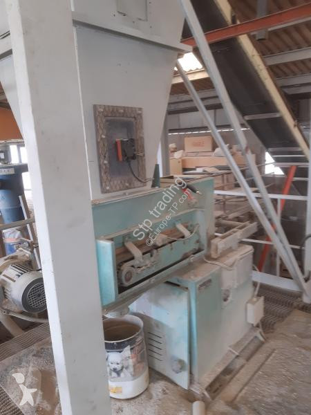 Vägbyggmaterial   ENSACHEUSE WEIGHER 400