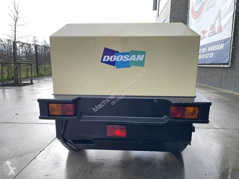 آلة لمواقع البناء Doosan 7 / 41 - N