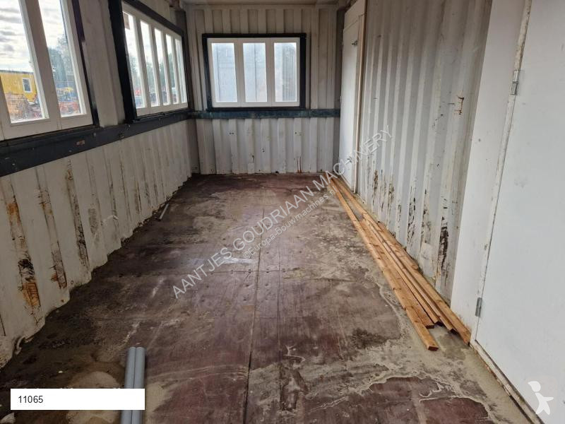 Materiaal voor de bouw  Conteneur bureau
