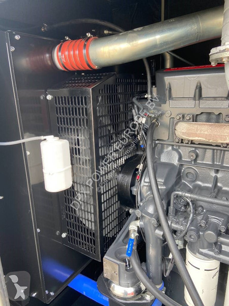 Entreprenørmaskiner Iveco CR13TE2A - 385 kVA...