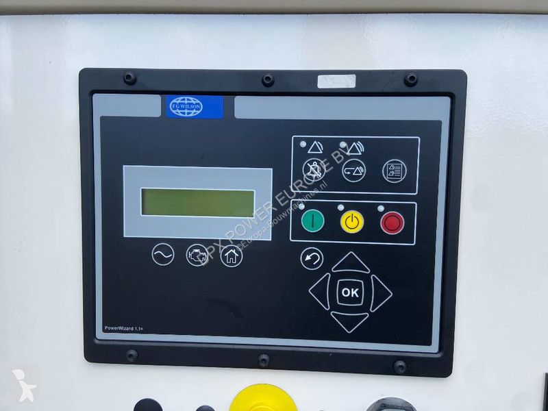 آلة لمواقع البناء FG Wilson P300-5 - 300 kVA...