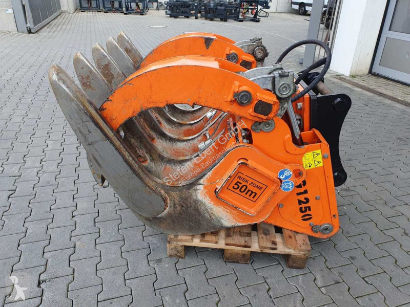 آلة لمواقع البناء  Westtech G1250 Roderechen...