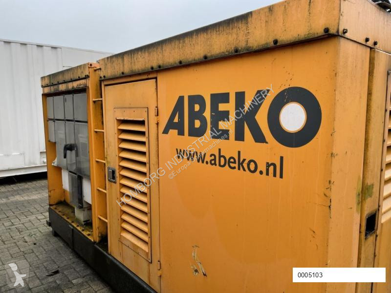 آلة لمواقع البناء Volvo TID 121 LG Leroy Somer...