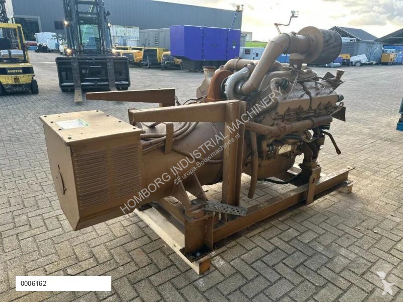 آلة لمواقع البناء Renault Berliet Leroy Somer...