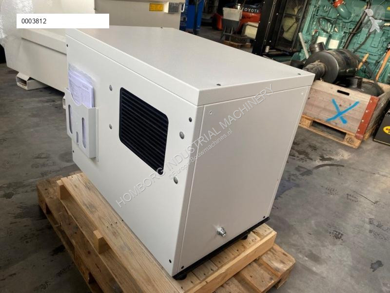 آلة لمواقع البناء  New Silver 10 Silent 7.5 kW...