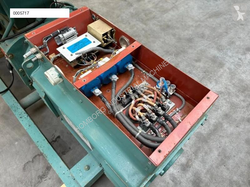 Vägbyggmaterial MAN 6DAT 80 kVA generatorset ex...