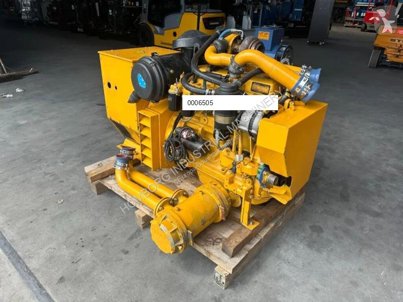 Materiaal voor de bouw John Deere 4045 HFU 72...