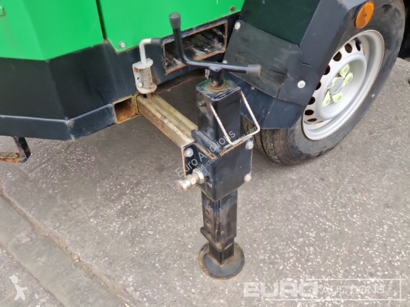 Materiaal voor de bouw  X SOLAR