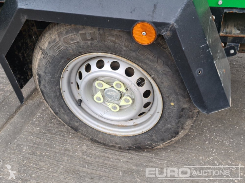 Materiaal voor de bouw  X SOLAR