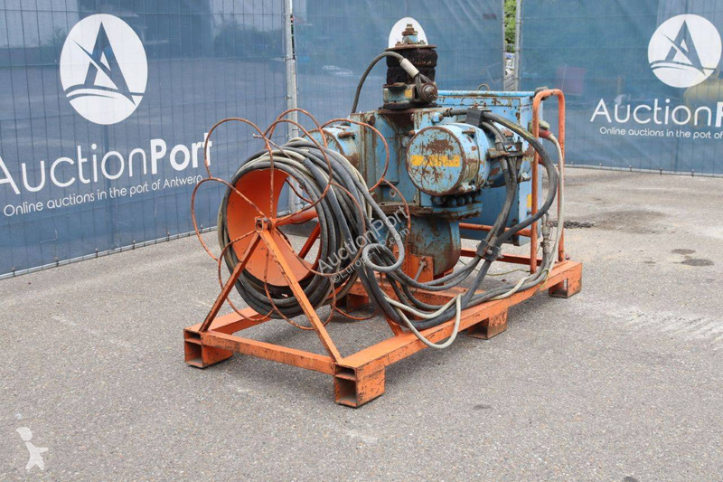 Materiaal voor de bouw  ELOTRAC 15