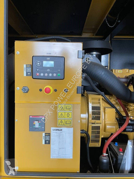 Строительное оборудование Caterpillar DE200E0 -...
