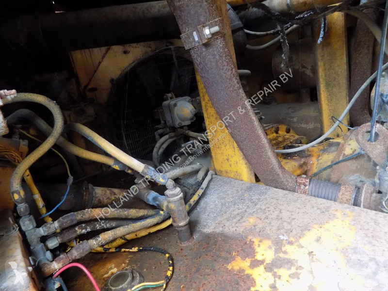Stavebný stroj Cummins compressor cummins 12...