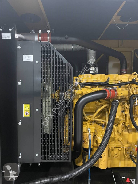 Stavebný stroj Caterpillar DE330E0 - C9 - 330...