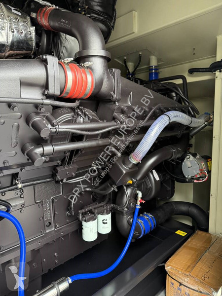 Stavebný stroj Cummins KTA50-G3 - 1375 kVA...