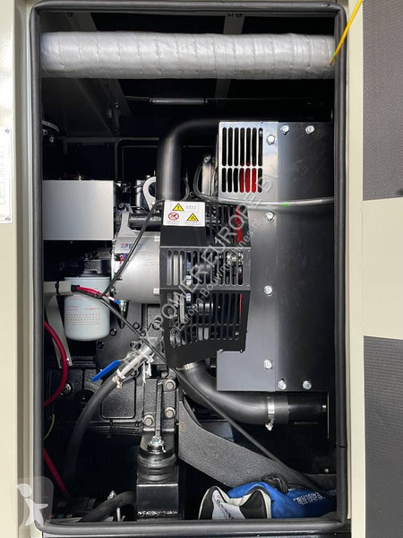 Stavebný stroj Cummins 4B3.9-G2 - 28 kVA...