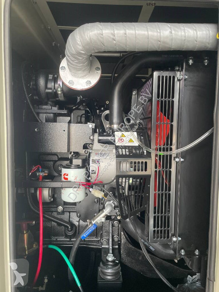 Stavebný stroj Cummins 4BTA3.9-G2 - 55 kVA...