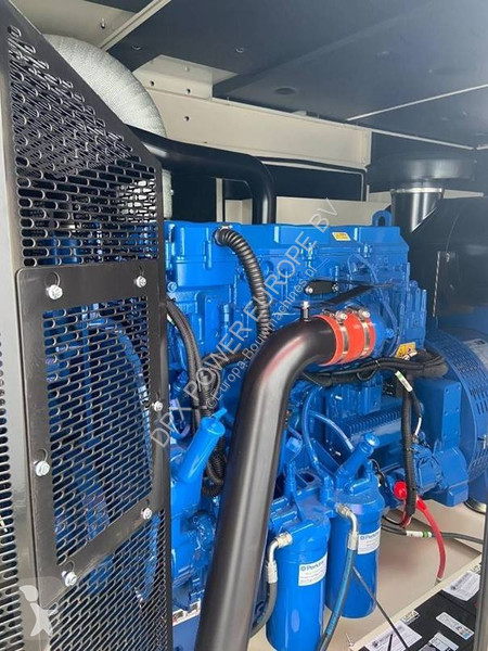 Stavebný stroj FG Wilson P400-3 - 400 kVA...