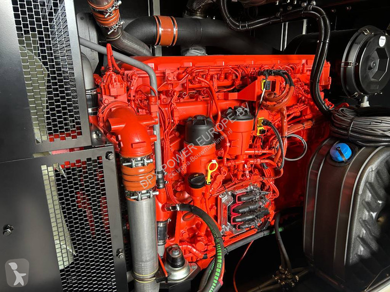 Stavebný stroj Scania DC13 072A - 550 kVA Stage...