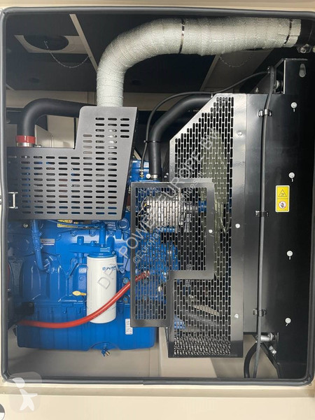 Stavebný stroj FG Wilson P300-5 - 300 kVA...