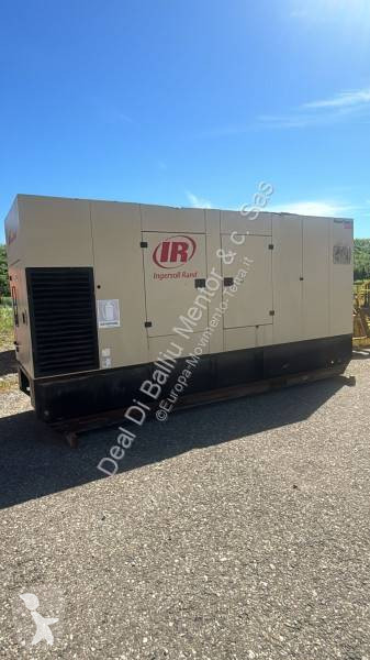 Stavebný stroj Ingersoll rand G 400 / 3P