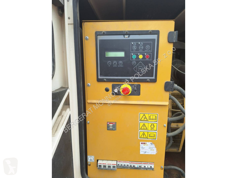 Material de obra Caterpillar DE110E3