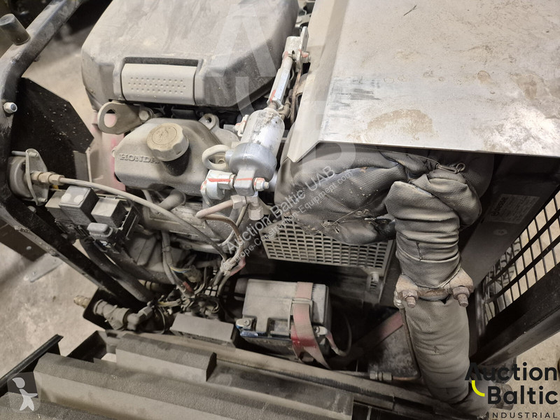 Matériel de chantier Kärcher M13