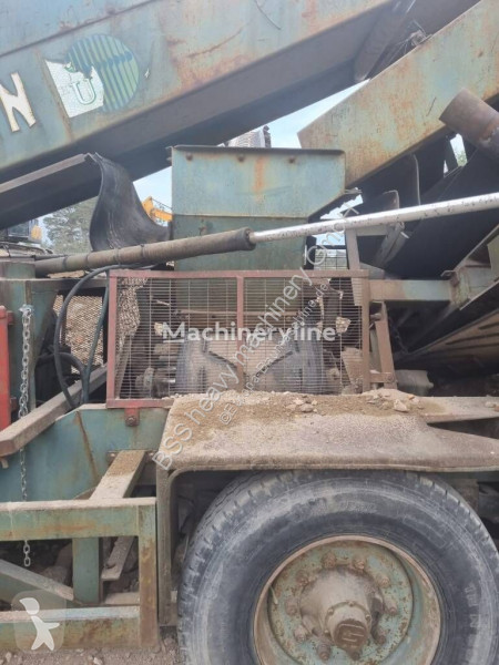 Krossning, återvinning Powerscreen Chieftain 8x4