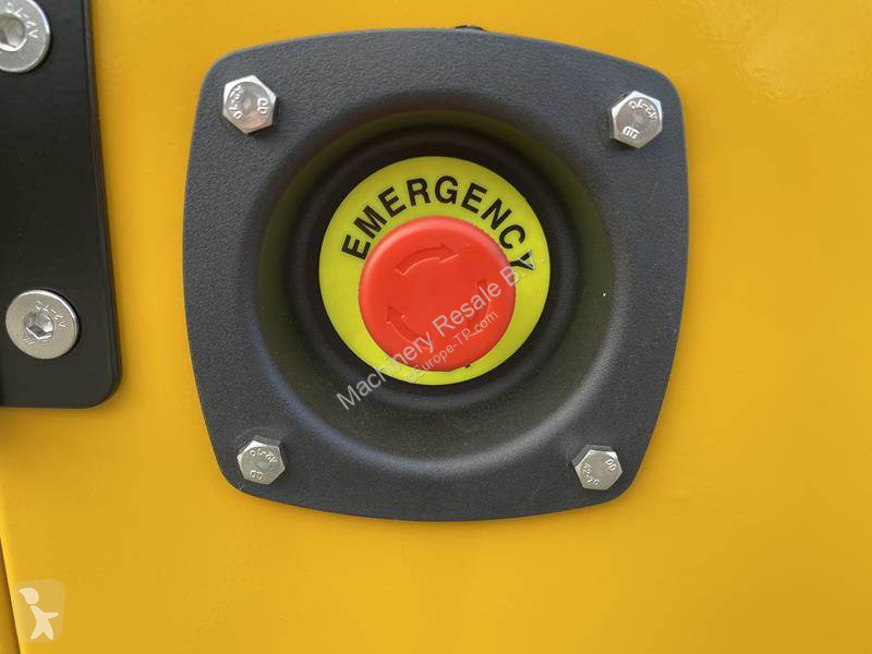 Entreprenørmaskiner Ricardo APW - 50