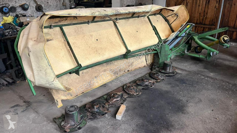 Henificación Krone AM 283 S