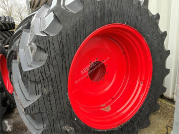 Trelleborg VF710/60R42 op velg 10 gats